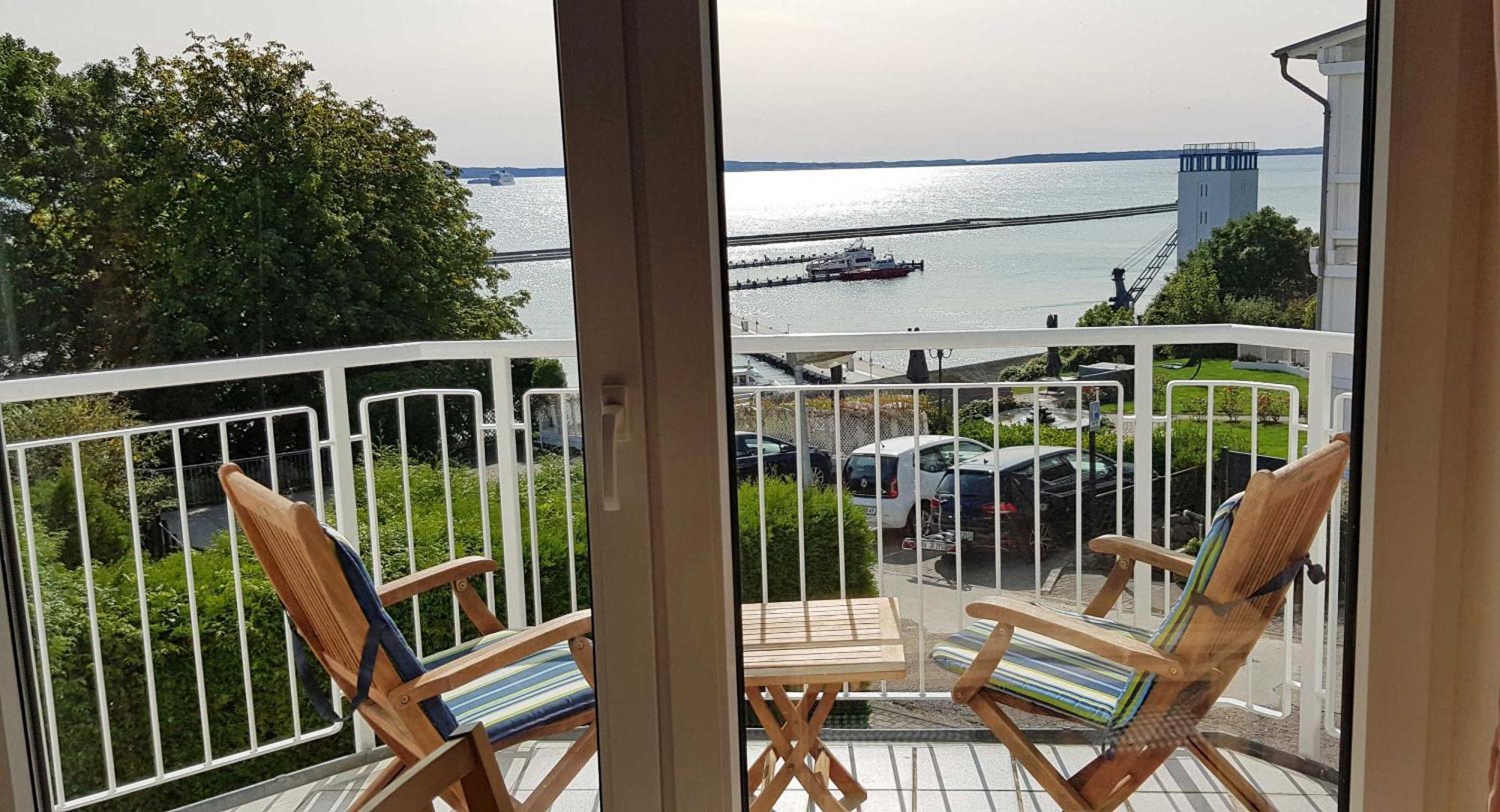Ferienappartement Fraenzi Mit Herr Sassnitz Exterior foto